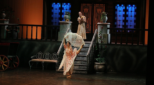 ‘Çalıkuşu’ büyüledi