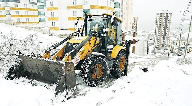 GECE BOYU NÖBETTEYİZ