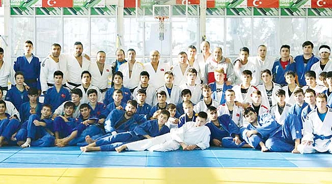 İlk kamp Samsun’da