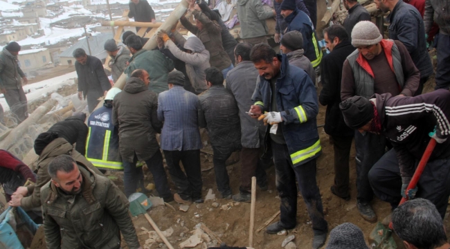 İran'daki deprem Türkiye'yi vurdu!
