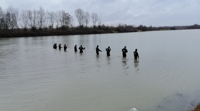 Irmakta kaybolan kişi 19 gündür bulunamadı