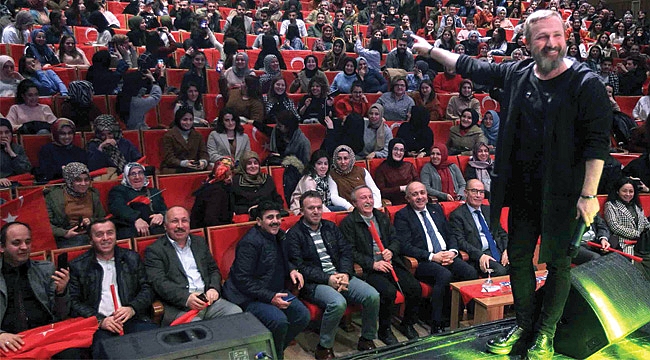 Kulakların pasını sildiler