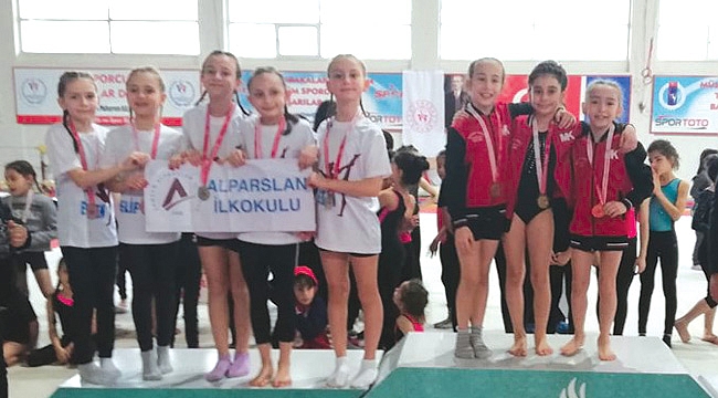 Madalyalar sahiplerini buldu