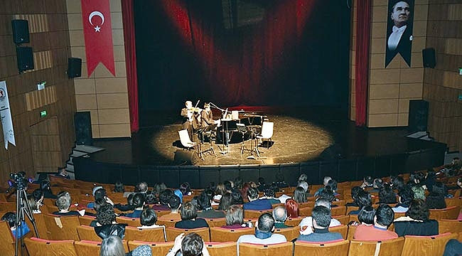 OMÜ'de muhteşem konser