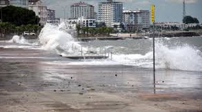 Orta Karadeniz'de fırtına uyarısı