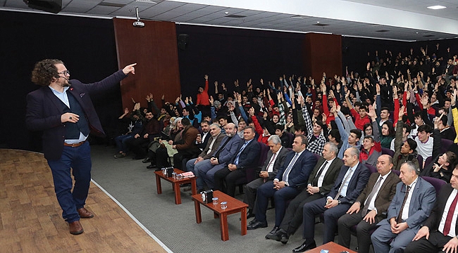 Sait Ercan’dan Canik’te seminer