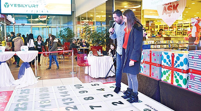 Sevgililer Günü hediyeniz Yeşilyurt'ta