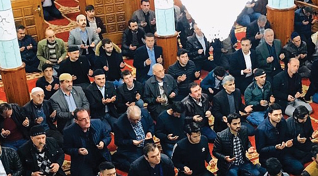 Asarcık’ta şehitler için eller semaya kalktı