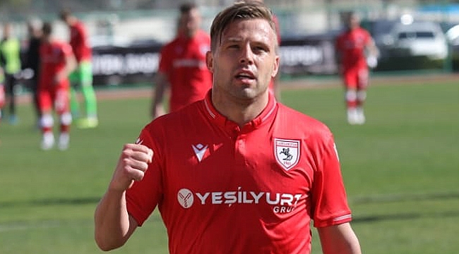 Bin 758 dakika sahada kaldı