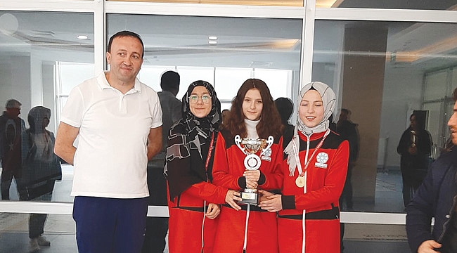 Curlingin şampiyonu Çarşamba