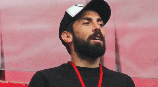 Gökhan Meral sakatlandı!