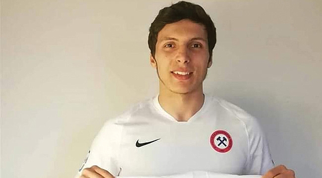 Rakipte iki oyuncu yok