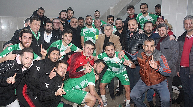 Şampiyona yan bakılmıyor 4-2