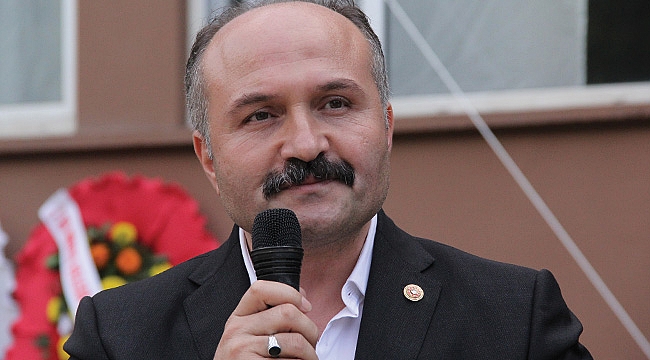 Virüs büyümeyi aşağı çekebilir