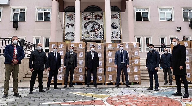 ERZAK KOLİLERİ İHTİYAÇ SAHİPLERİNE ULAŞTIRILIYOR