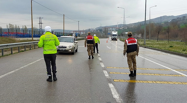 SAMSUN-ANKARA KARAYOLU SESSİZLİĞE BÜRÜNDÜ