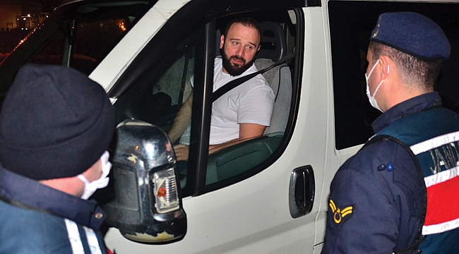 Samsun'da araç giriş çıkışı durduruldu