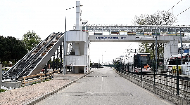 Büyükşehir'den Doğupark'a 'Yürüyen Merdivenli Üst Geçit'