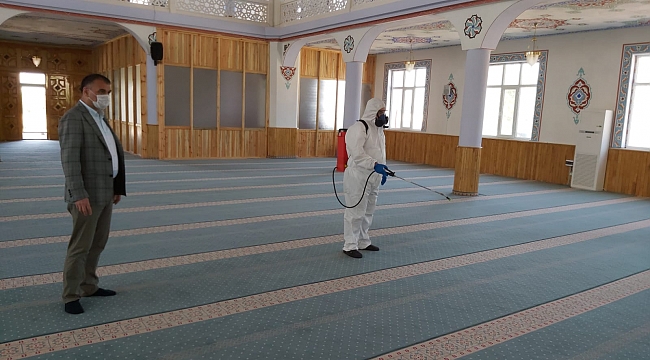 Camiler cemaatle buluşmaya hazırlanıyor