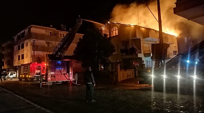 Çarşamba'da çatı yangını