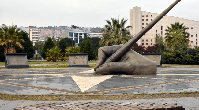 Samsun'da caddeler sessizliğe büründü