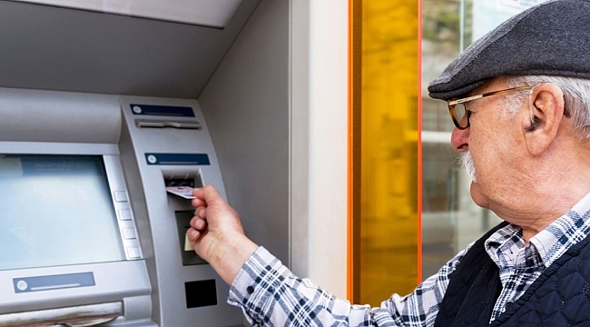 Emeklilere peş peşe müjdeli haberler