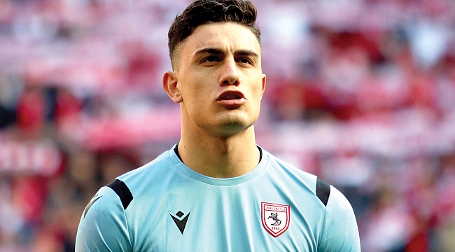 ‘Nurullah Avrupa’da forma giyer’