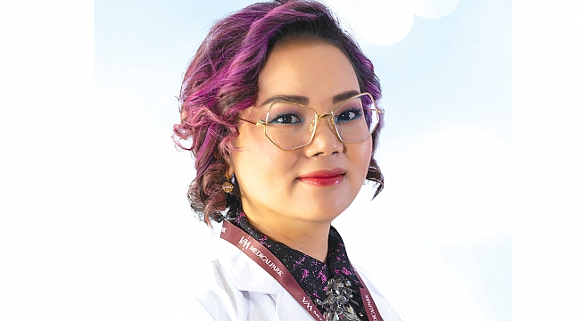 Pencereden güneşlenirken de koruyucu kullanın