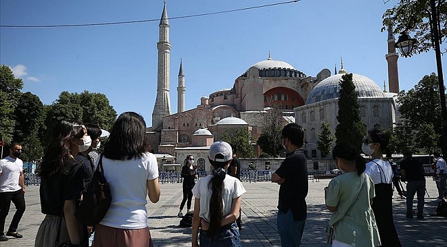 Ayasofya'ya büyük ilgi