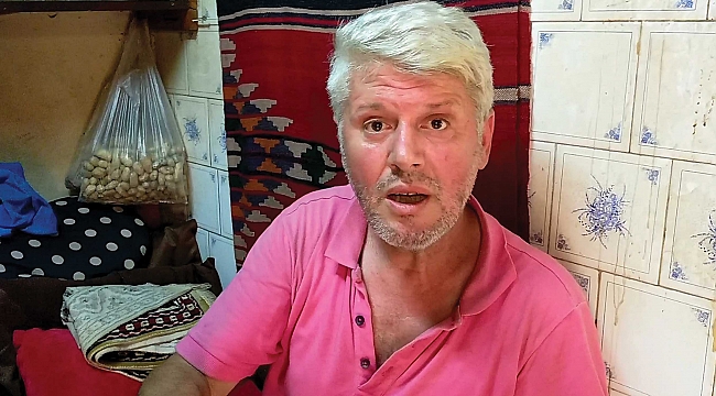 Camideki para dolu kasayı patlattılar