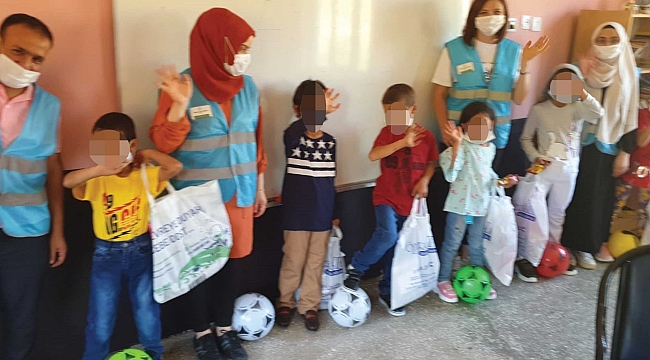 Çocukların yüzünü güldüren yardım