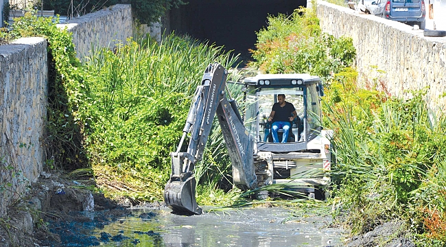 Hacı Osman Deresi temizleniyor