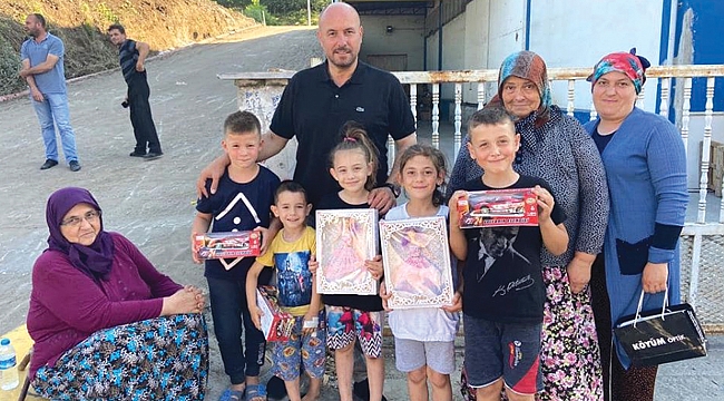 HEDİYELER BAŞKAN HASAN AMCADAN