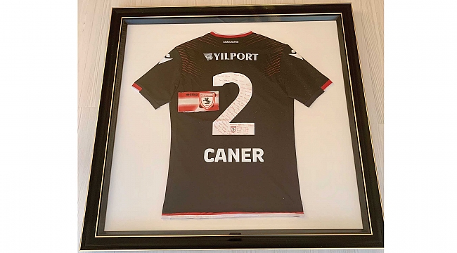 ‘Şampiyonluk forması duvara asılır’