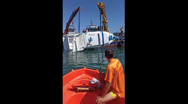 Yakakent’te tekne battı