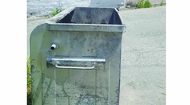 VATANDAŞ İLKADIM BELEDİYESİ’NE İSYAN ETTİ