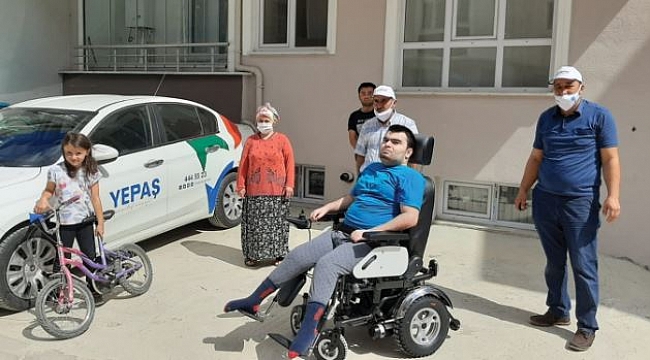 YEPAŞ’tan tekerlekli sandalye hediye 