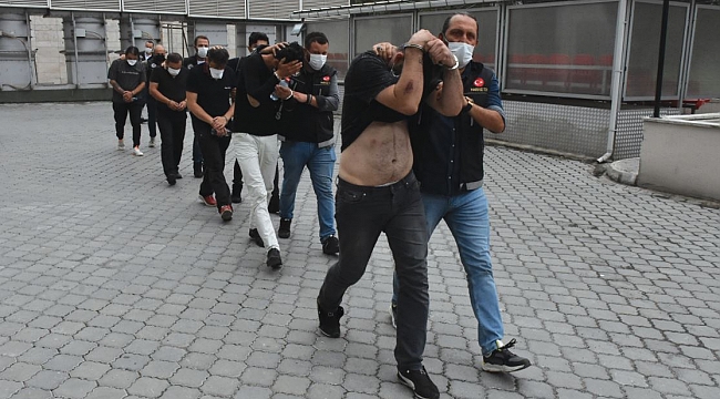 6 şüpheli adliyede