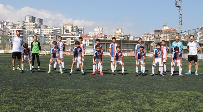 Atakumlu minikler sahaya döndü