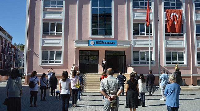 Havza'da öğrencisiz ders zili çaldı