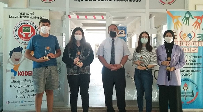 İlçe birincileri ödüllendirildi