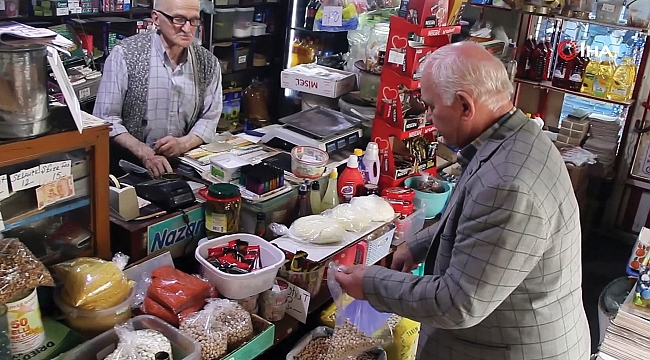 70 yıllık 'tenekeli bakkal’