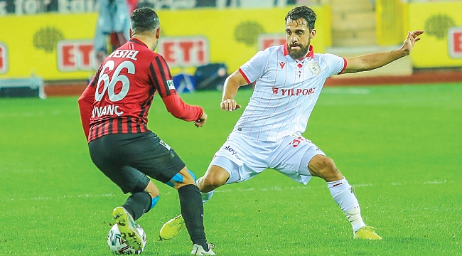 FERHAT İLK KEZ FORMA GİYDİ