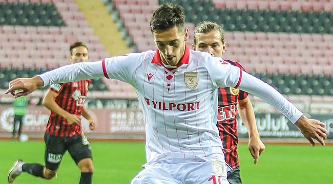 SAVİCEVİC'E TAM NOT