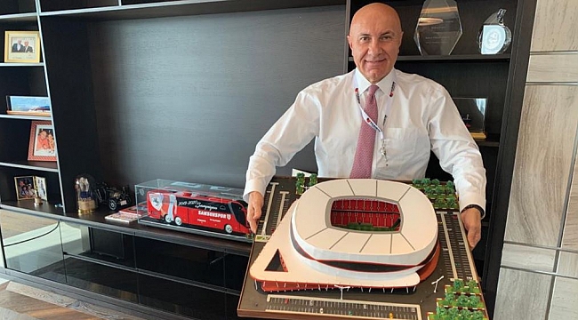 Sıla İplik’ten anlamlı hediye