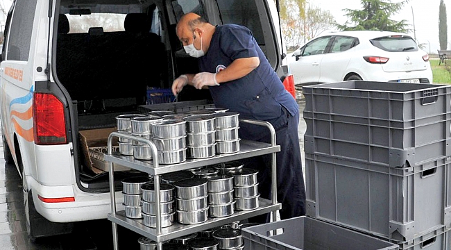 Büyükşehirle sofralar boş kalmıyor