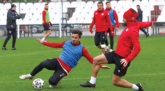 Erhan’ın yeri garanti