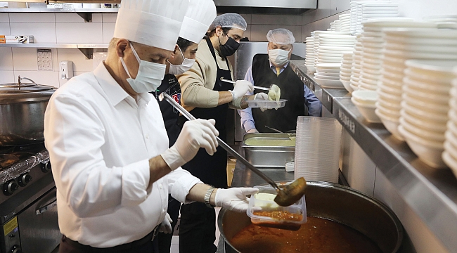 Karantina yemekleri Barbaros ve Deveci’den