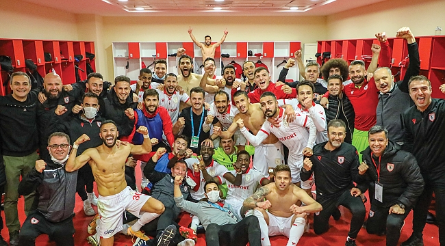 BU YOLUN SONU ŞAMPİYONLUK