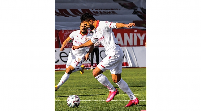 Gökhan ilk golünü attı